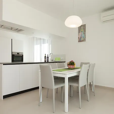 Adriatic Pearl Apartment *